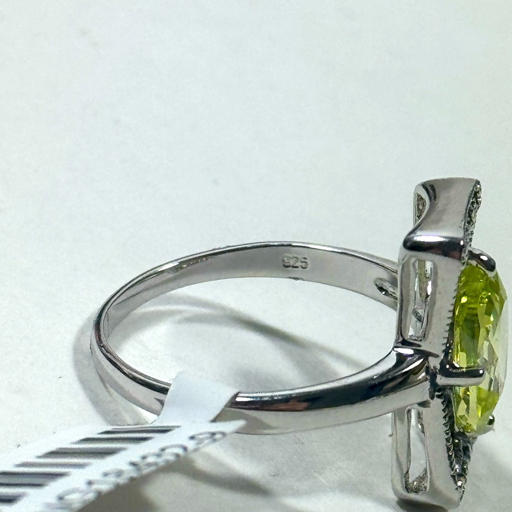 Sterling Silver Ring - Picture 7 of 7